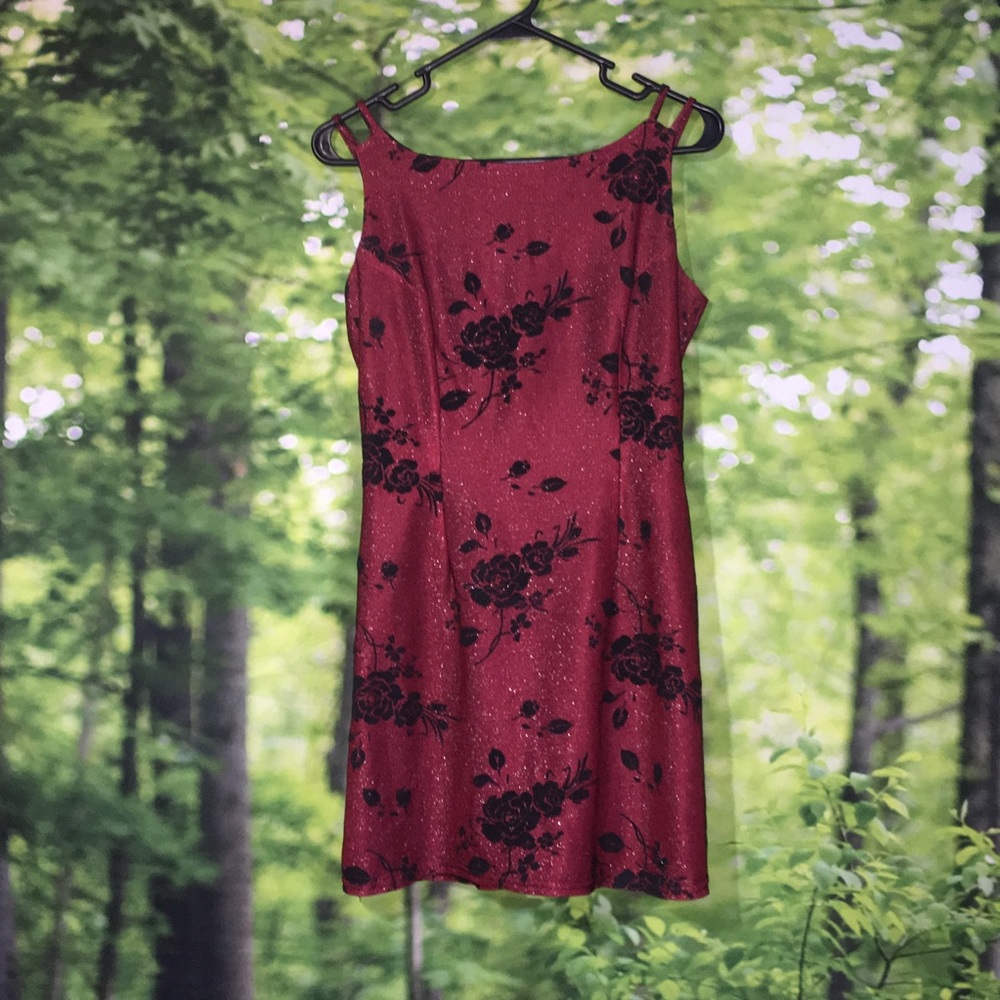 🌺JUST REDUCED🌺 90's vintage floral mini dress